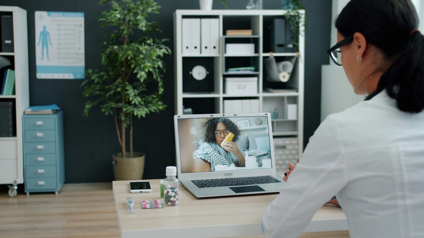 Virtual medical assistant supporting a US healthcare practice